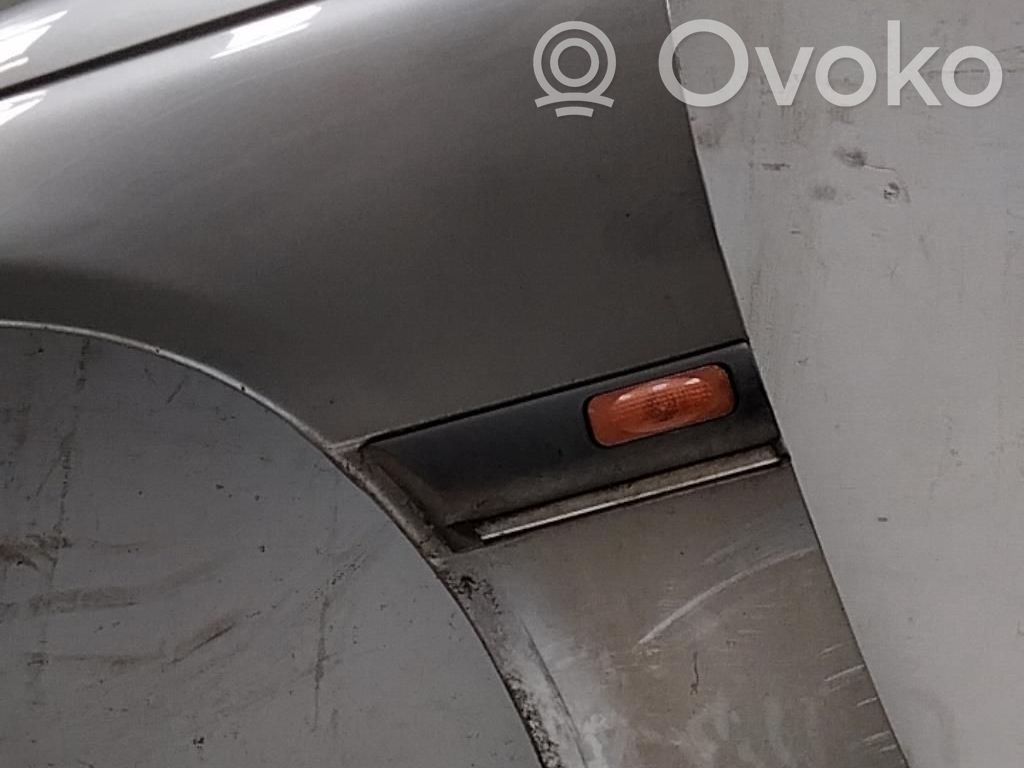 Opel Omega B1 Spārns 