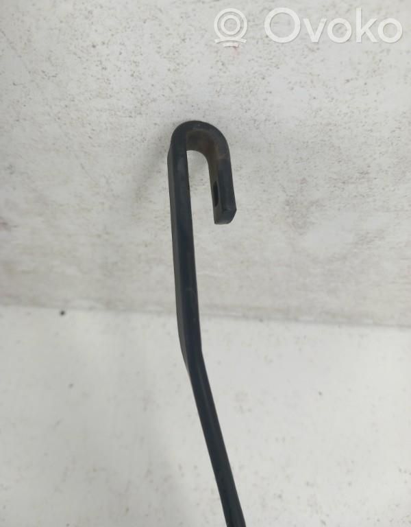 KIA Ceed Front wiper blade arm 