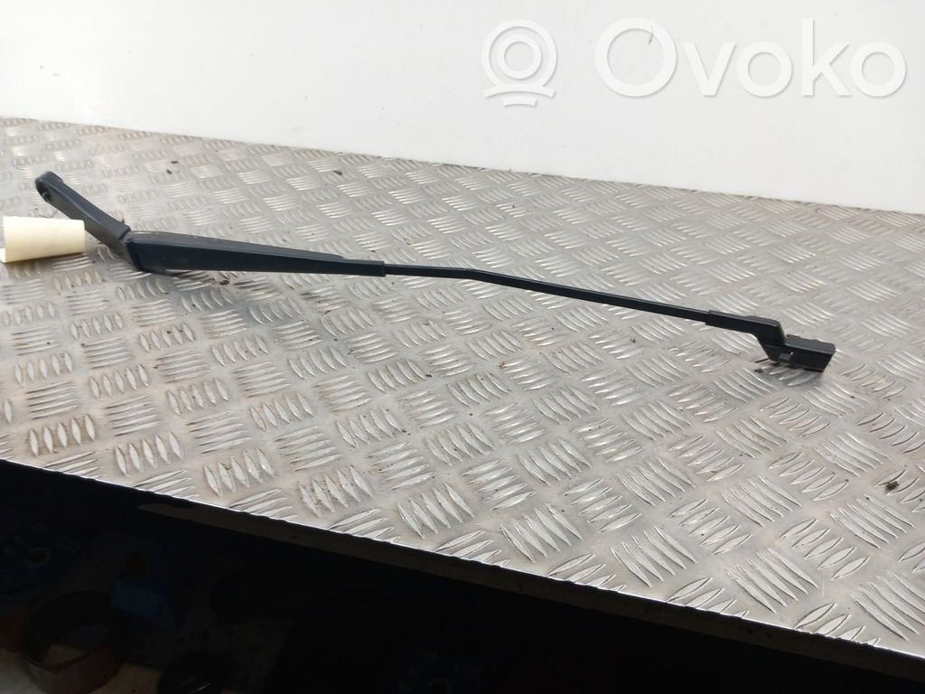 Volkswagen Polo VI Ramię wycieraczki szyby przedniej / czołowej 