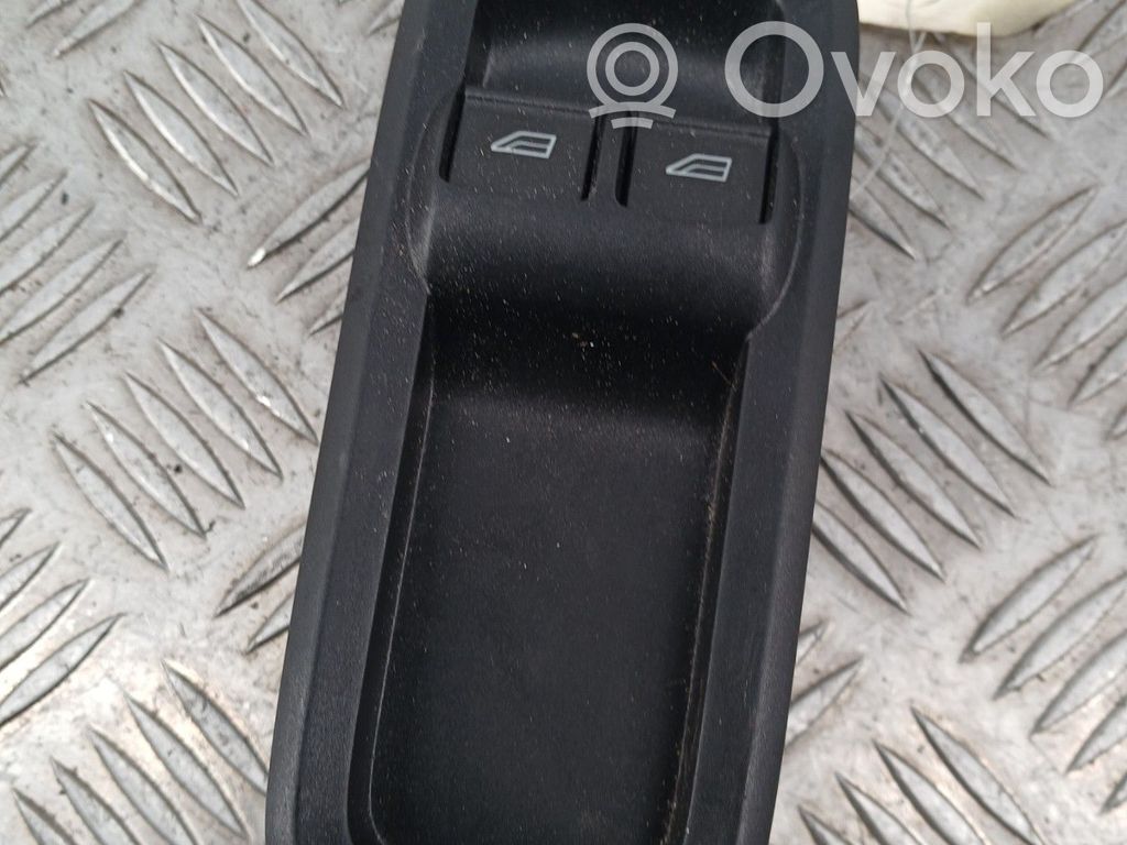 Electric window control switch   2058474