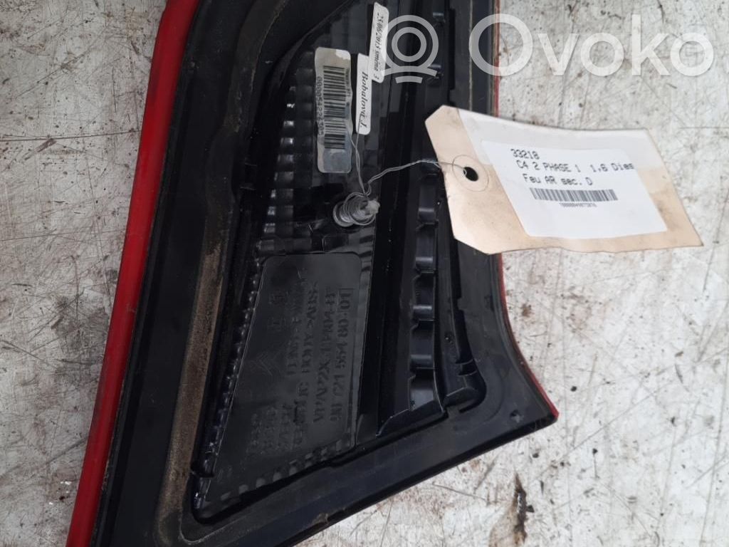 Citroen C4 II Takaluukun takavalot 