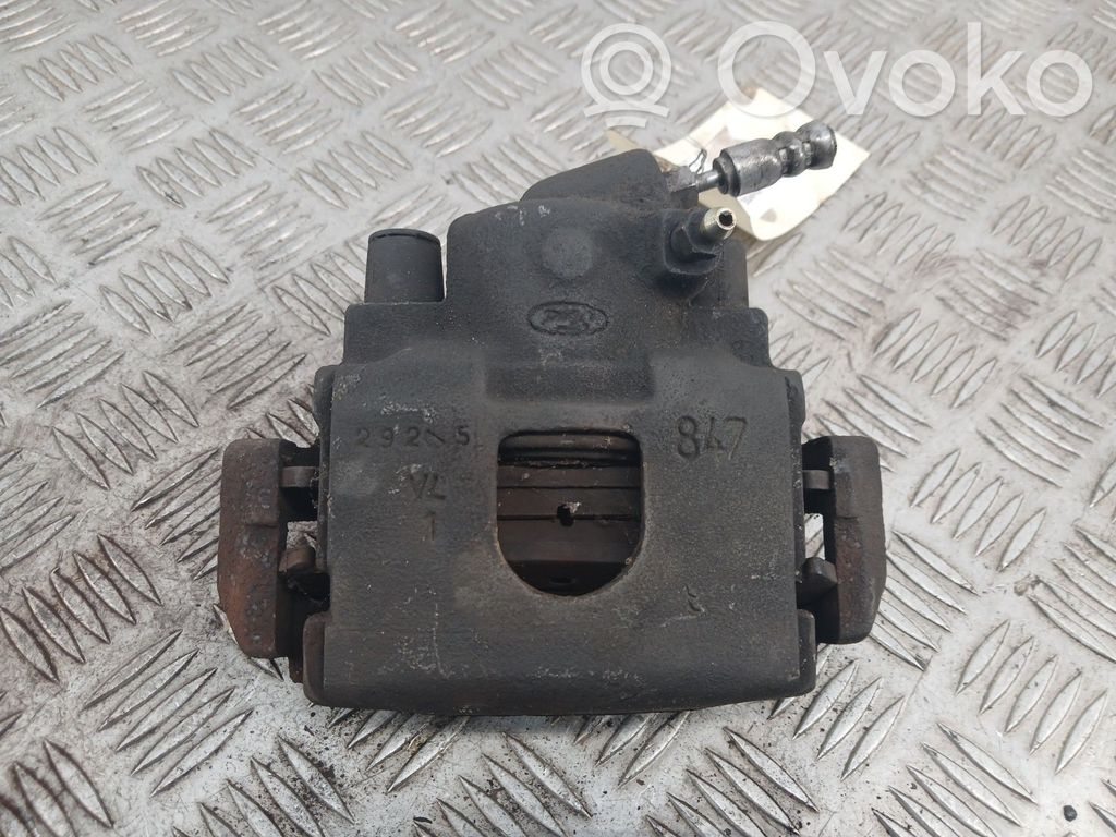 Ford Fiesta Zacisk hamulcowy przedni 