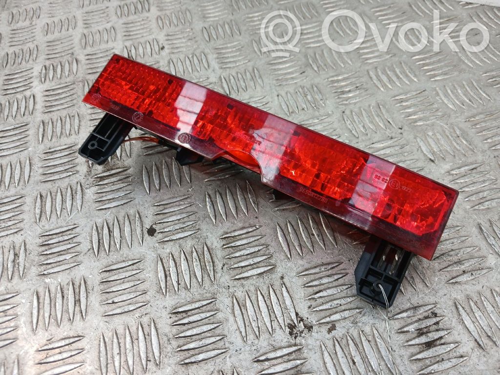 Citroen C4 I Kolmas/lisäjarruvalo 
