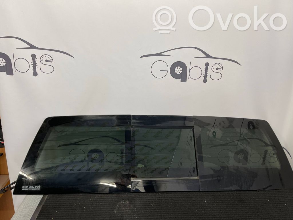 Rear windscreen/windshield window   68426398AE,513353AB