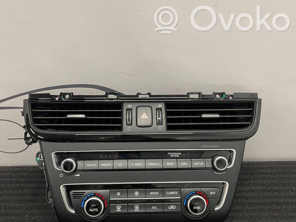 KIA Optima Climate control unit 