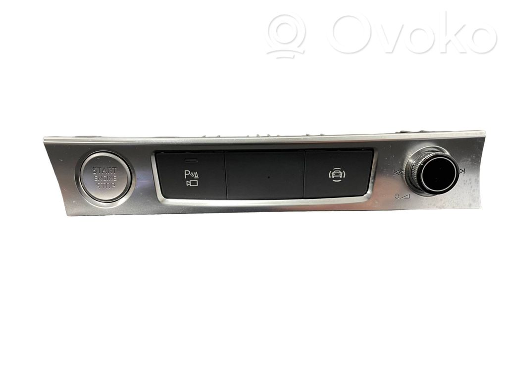 Audi A6 S6 C8 4K Parking (PDC) sensor switch 