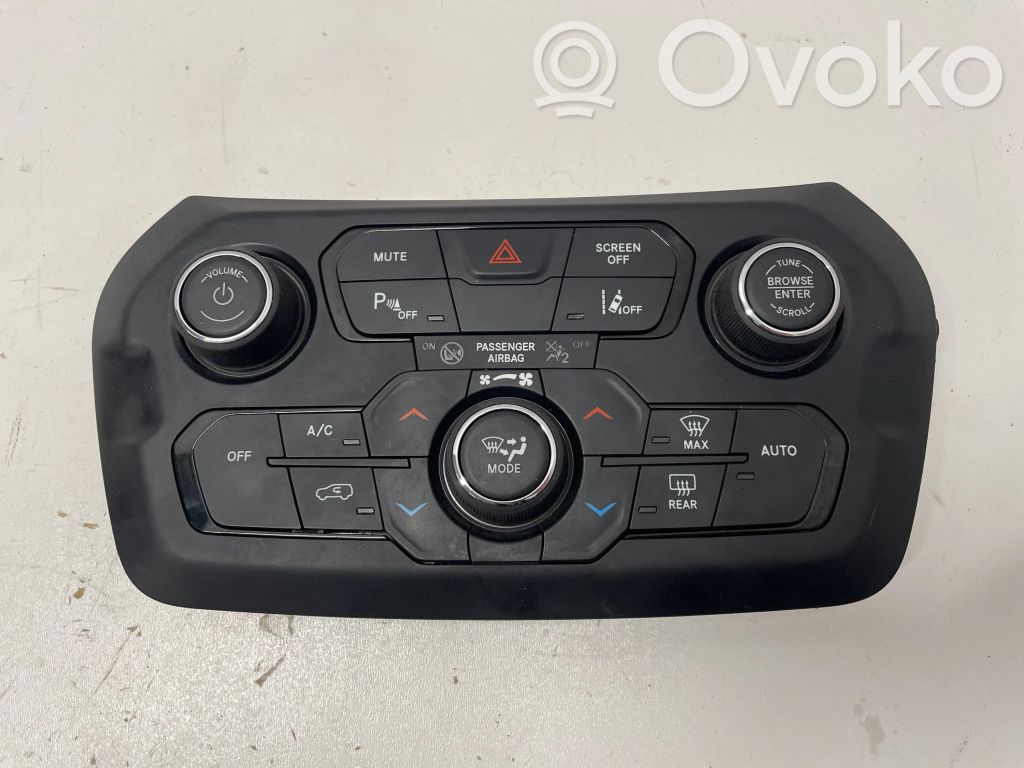 Jeep Renegade Air conditioner control unit module 