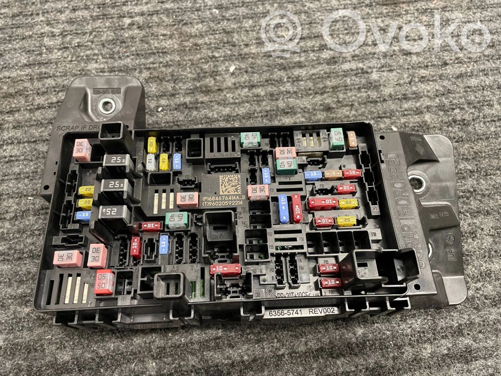 Dodge RAM Fuse module 