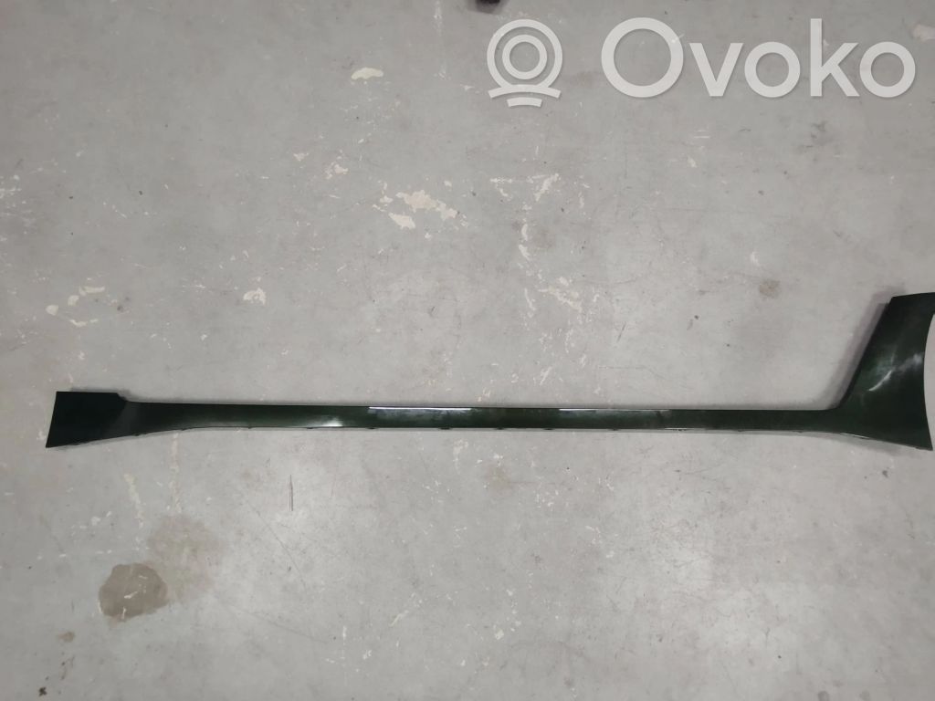 BMW i4 Sill 