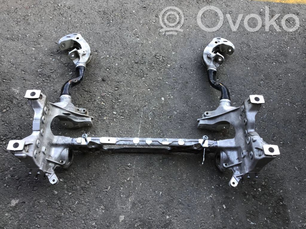 Volkswagen Touareg III Front subframe 