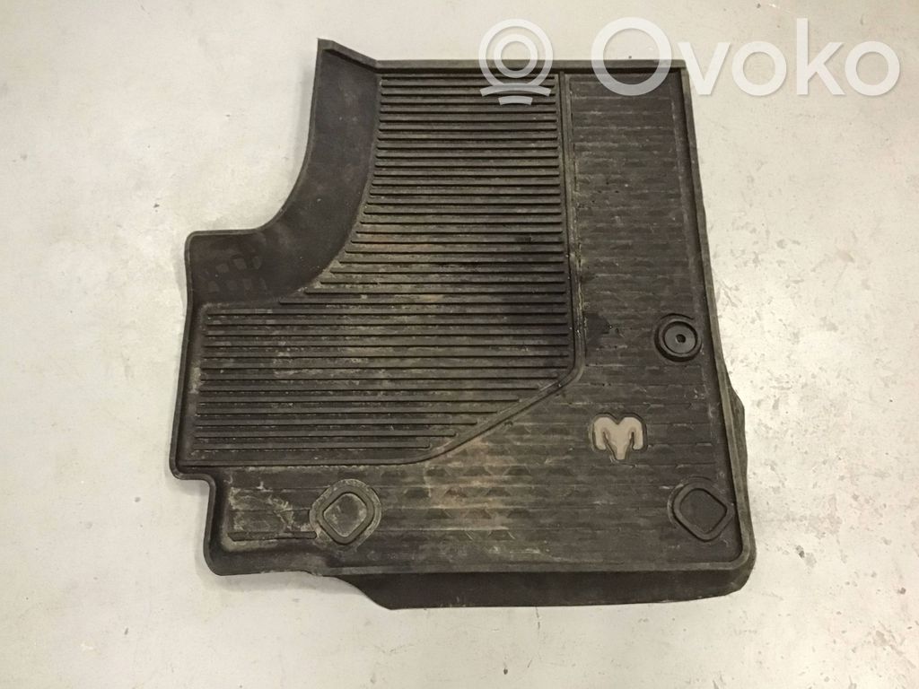 Dodge RAM Alfombra trasera 