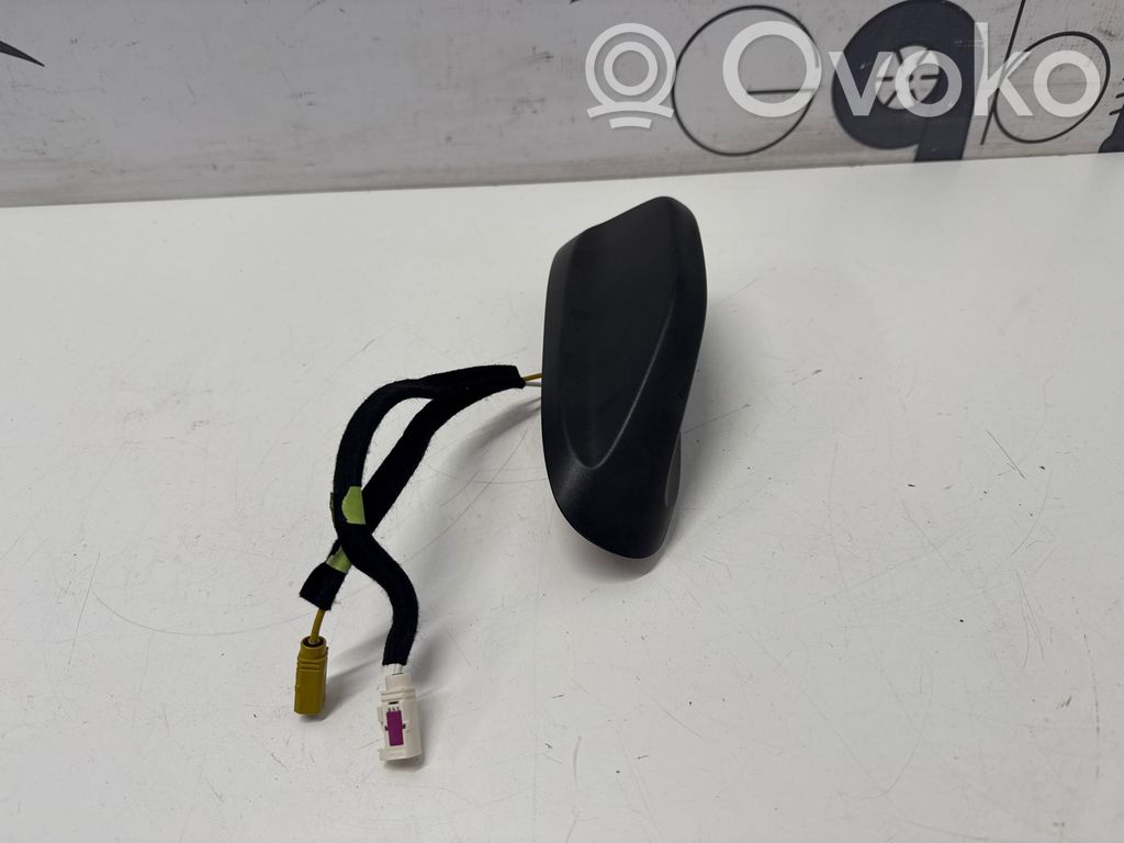 Dodge RAM Antena aérea GPS 