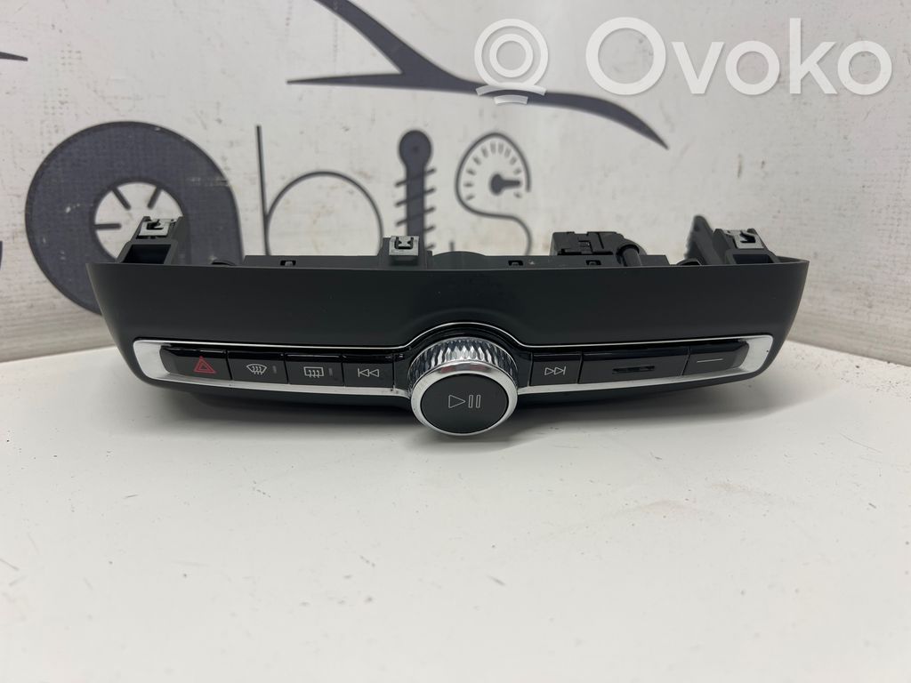 Volvo C40 Sound control switch 
