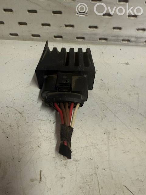 Volkswagen Golf VII Fuel injection pump control unit/module 