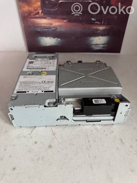 Audi Q8 Radio/CD/DVD/GPS head unit 