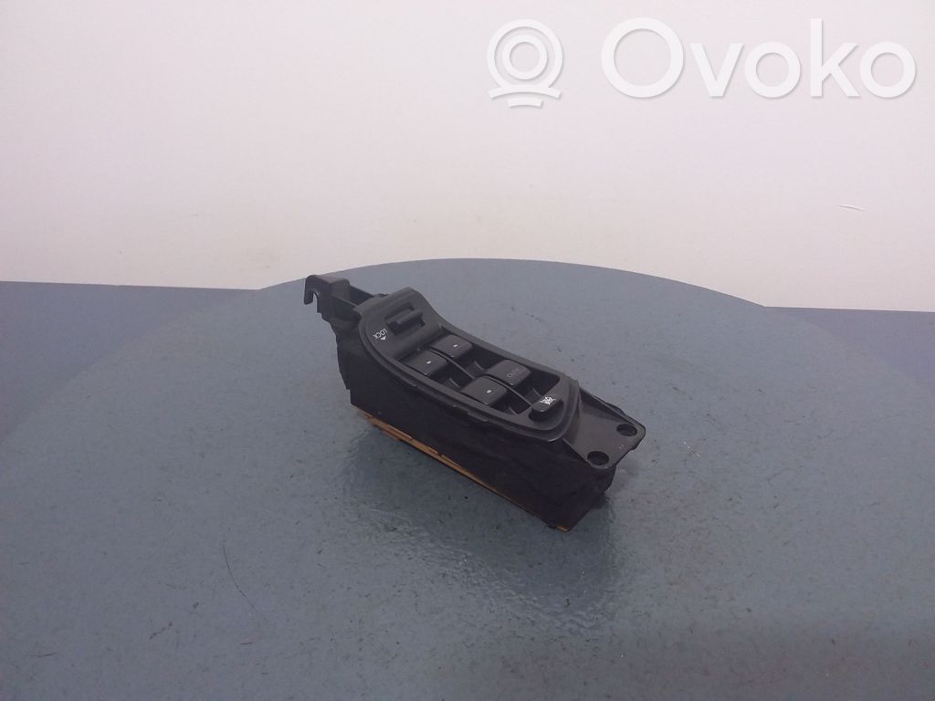Electric window control switch   M021,M021