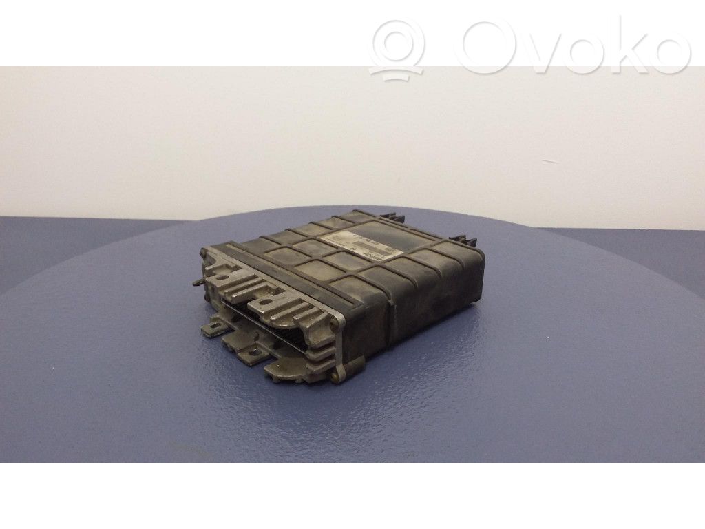 Volkswagen PASSAT B5.5 Engine control unit/module ECU 