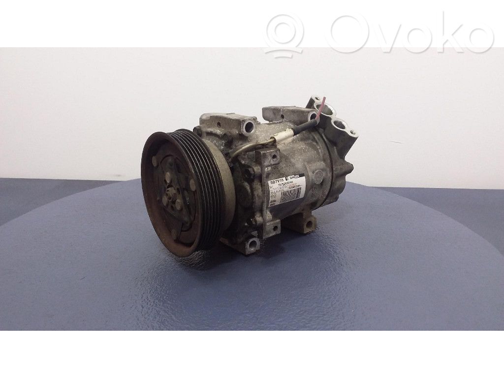 Dacia Duster Air conditioning (A/C) compressor (pump) 