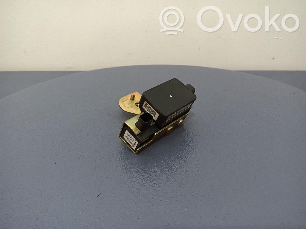 Volkswagen Bora Vakaajan pitkittäiskiihtyvyystunnistin (ESP) 