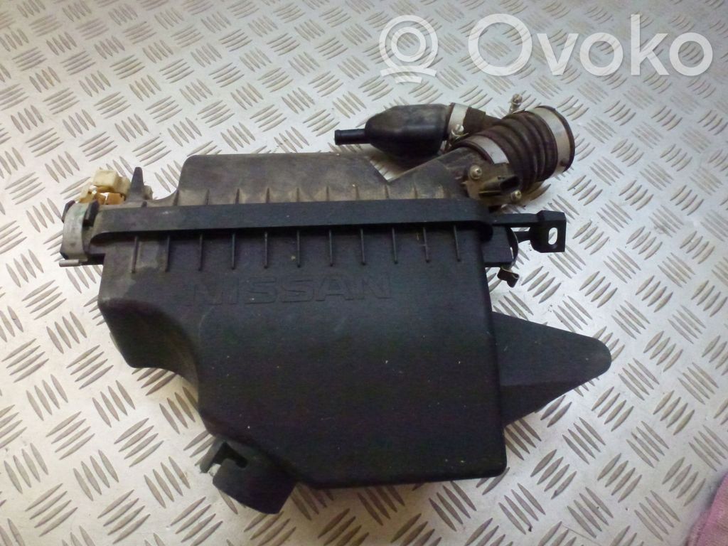 Nissan Note (E12) Air filter box 