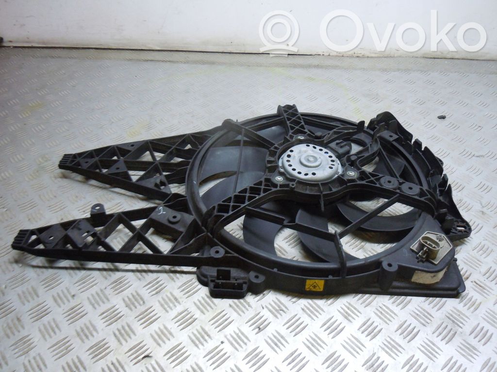 Elektrisks radiatoru ventilators   8E4241000