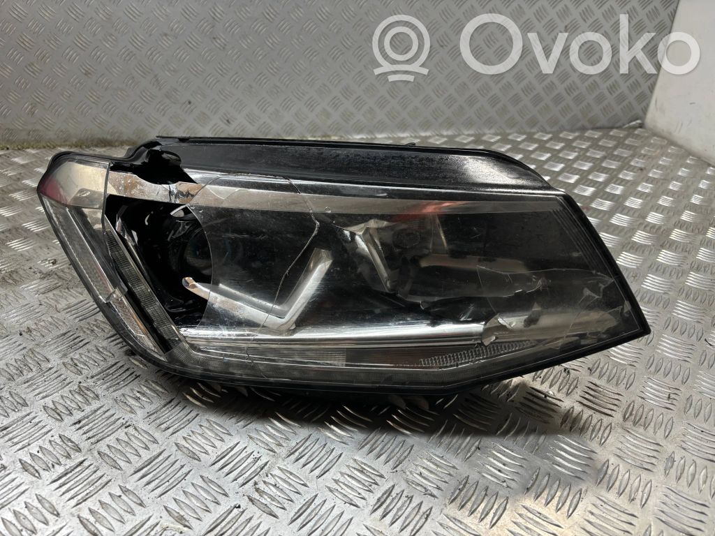 Volkswagen Caddy Scheinwerfer 