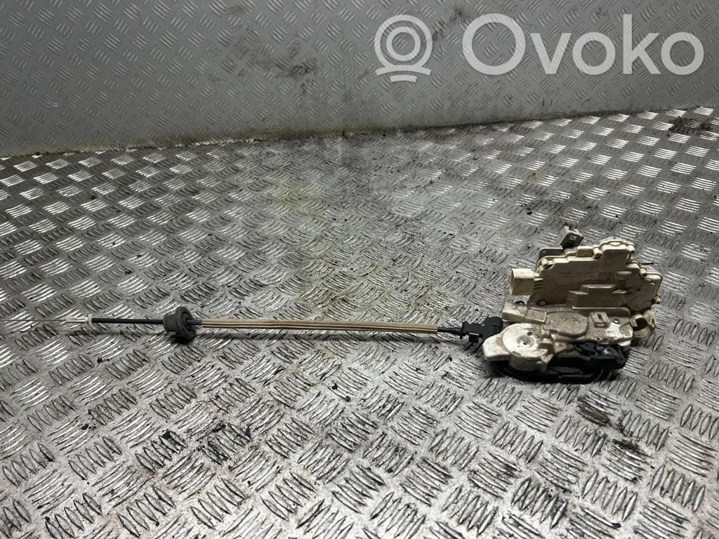 Audi Q7 4M Etuoven lukko 