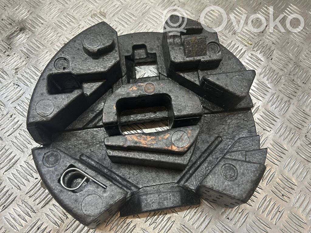 Tool set   BM5117009EC