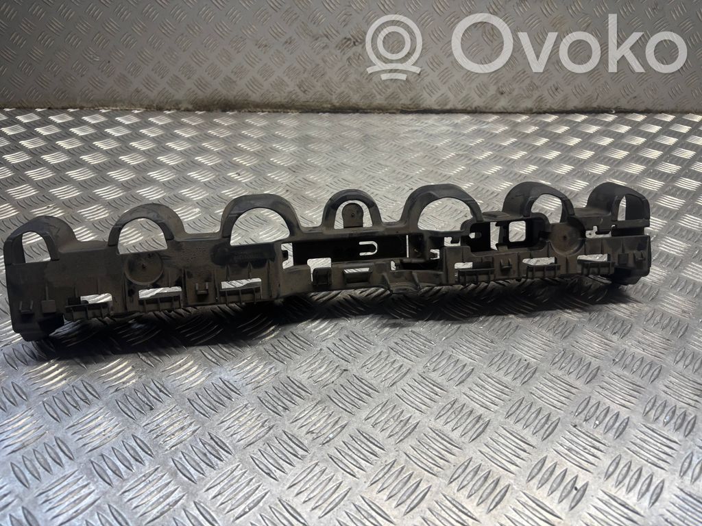 Renault Clio IV Support de pare-chocs arrière 