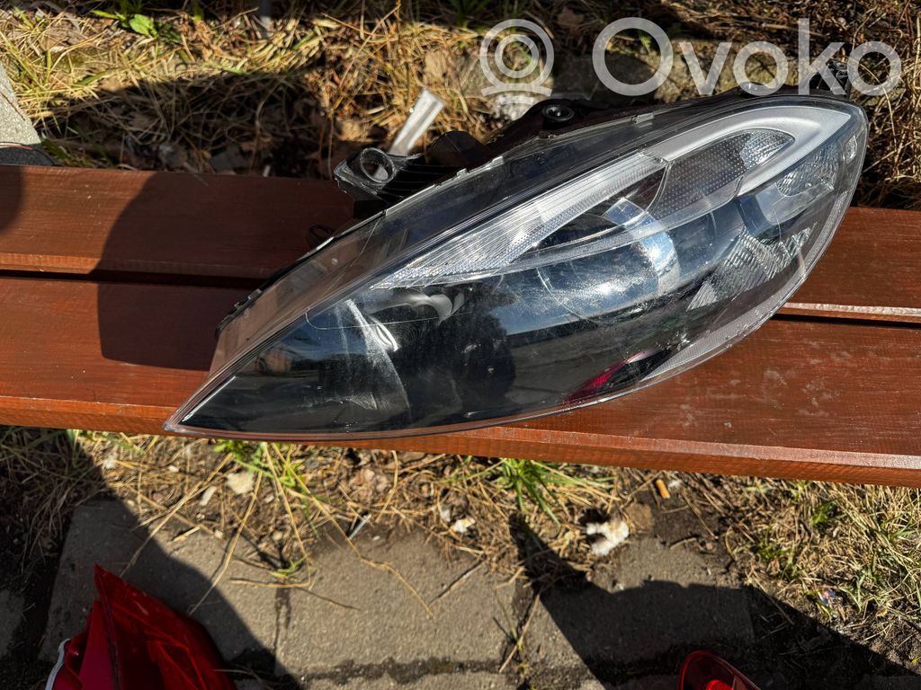 Volvo V40 Cross country Headlight/headlamp 