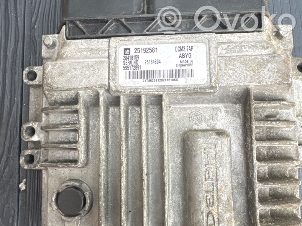 Moottorin ohjainlaite/moduuli   25192581,28418159