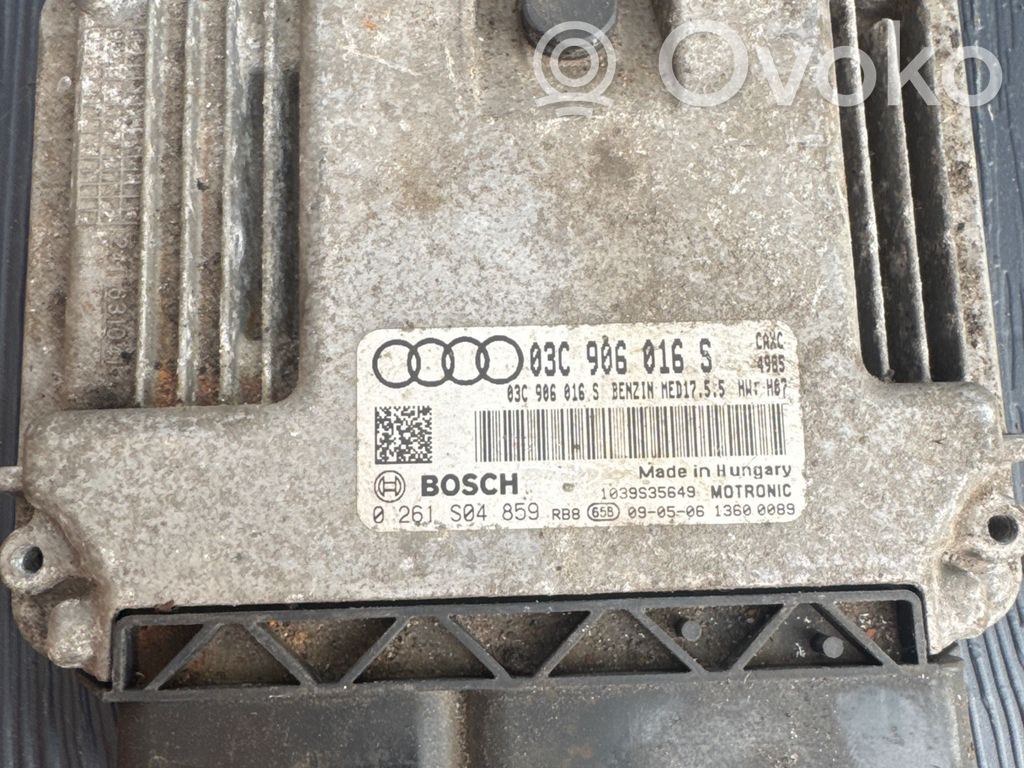 Audi A3 S3 A3 Sportback 8P Engine control unit/module 
