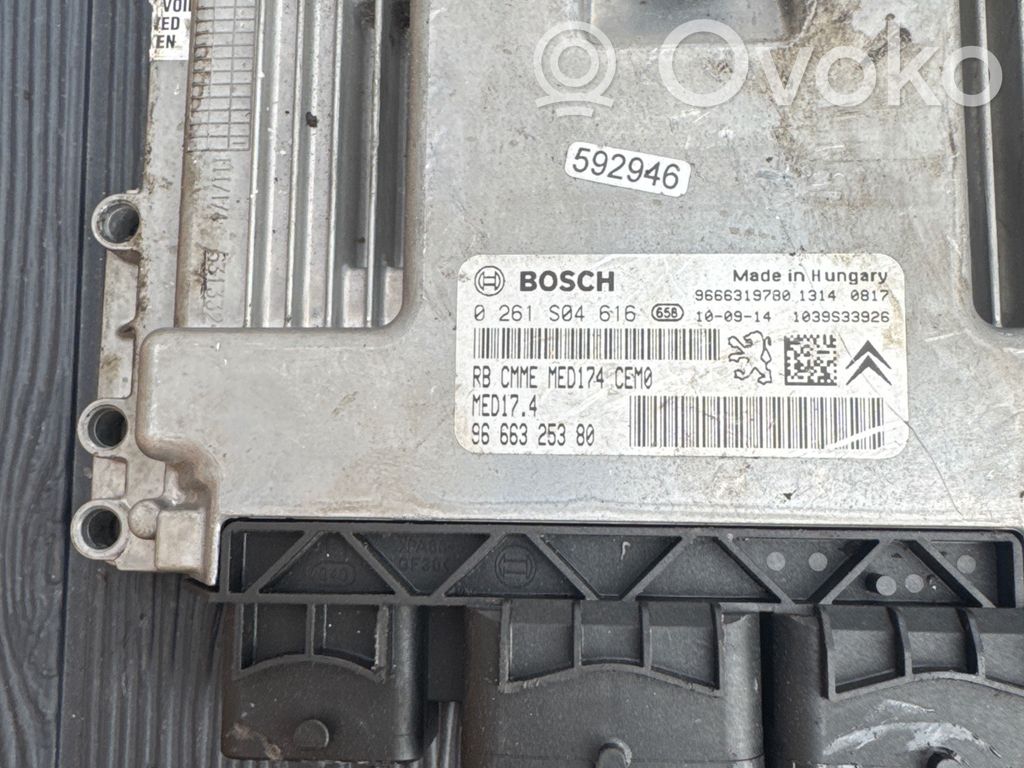 Peugeot RCZ Engine control unit/module 