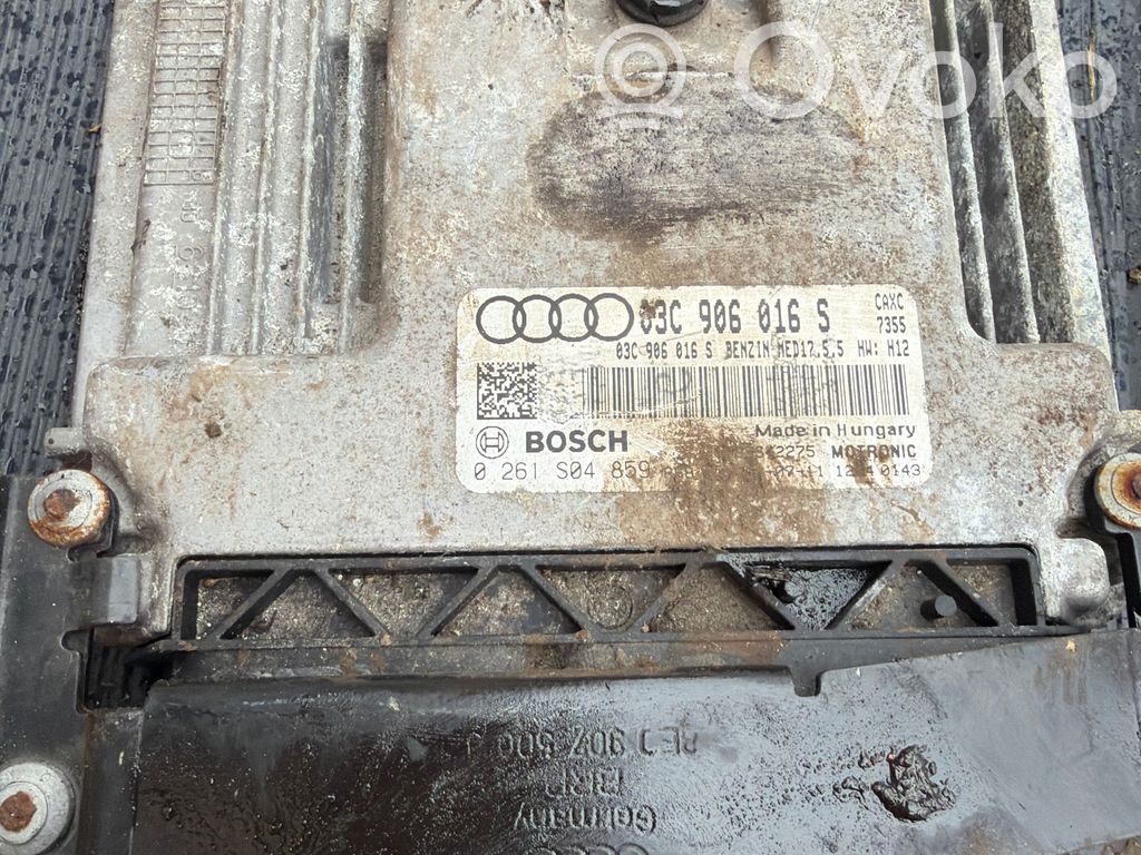 Audi A3 S3 A3 Sportback 8P Engine control unit/module 