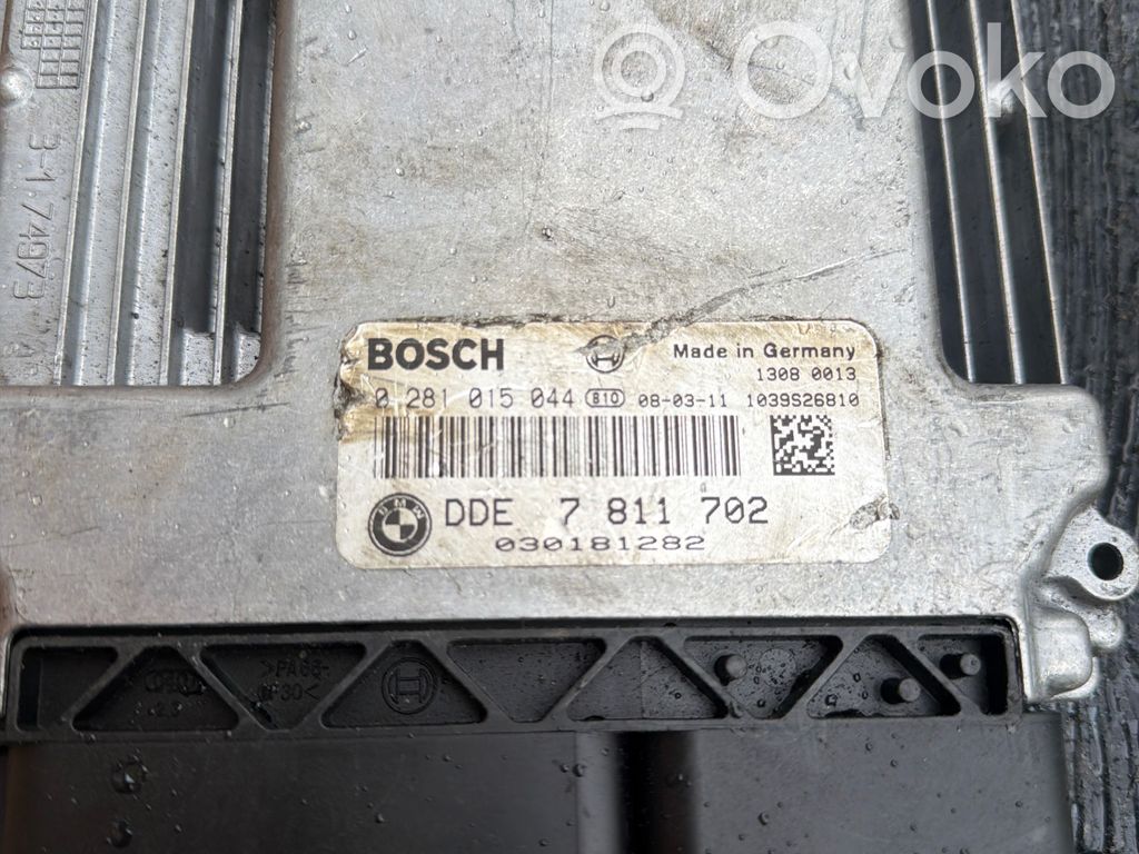 BMW 1 E81 E87 Engine control unit/module 