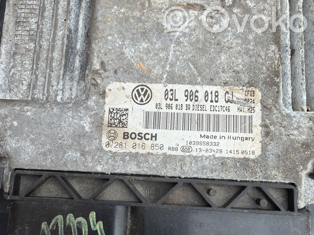 Skoda Superb B6 (3T) Engine control unit/module 