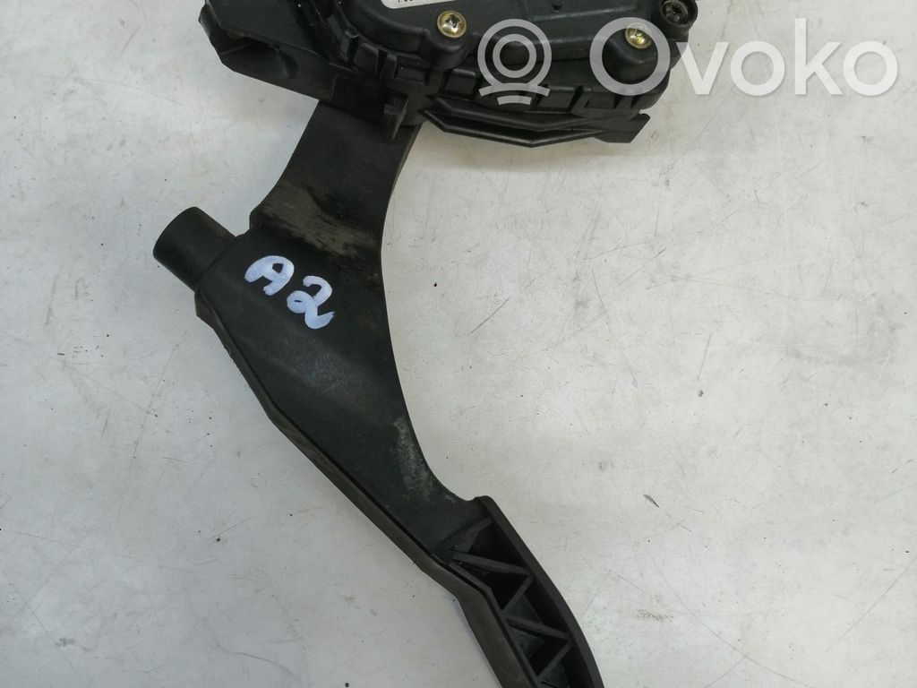 Audi A2 Akceleratoriaus pedalas 