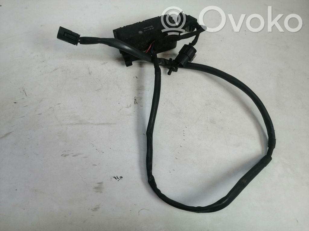BMW 5 E39 Relé del ventilador del refrigerador 