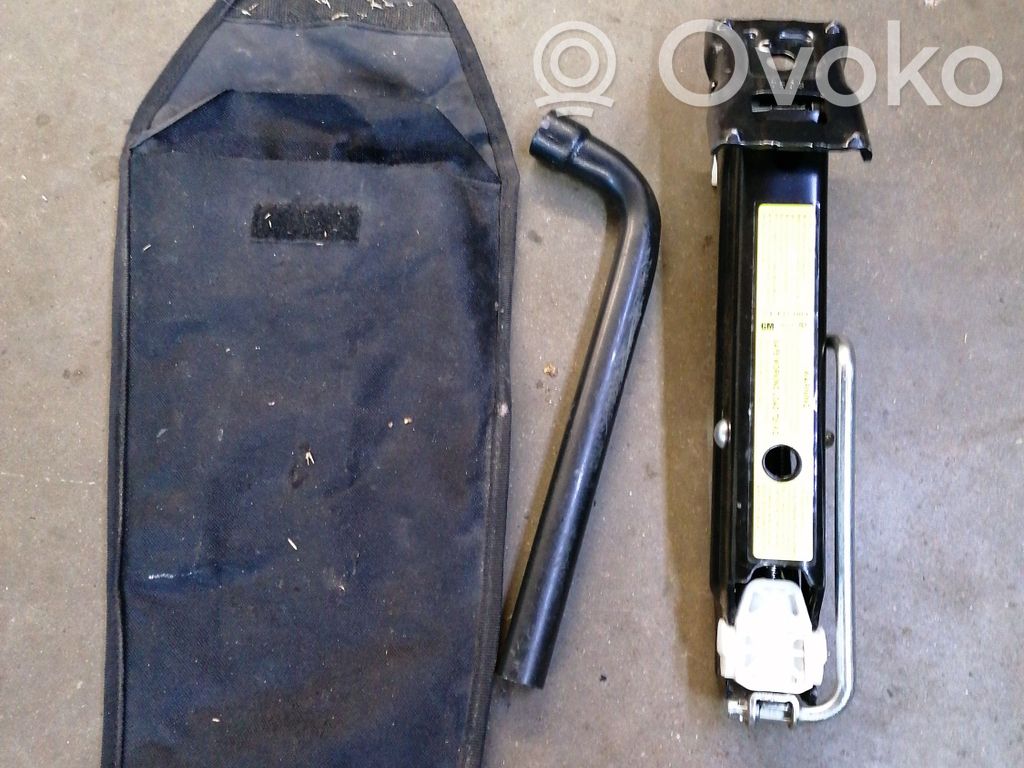 Opel Corsa C Domkrats 