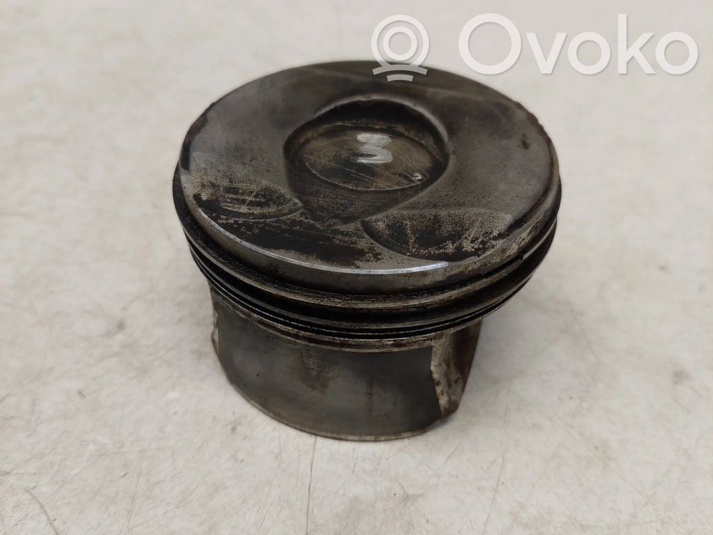Citroen C4 Grand Picasso Piston 