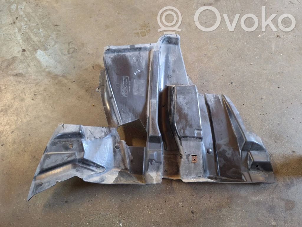 BMW X5 E53 Engine splash shield/under tray 