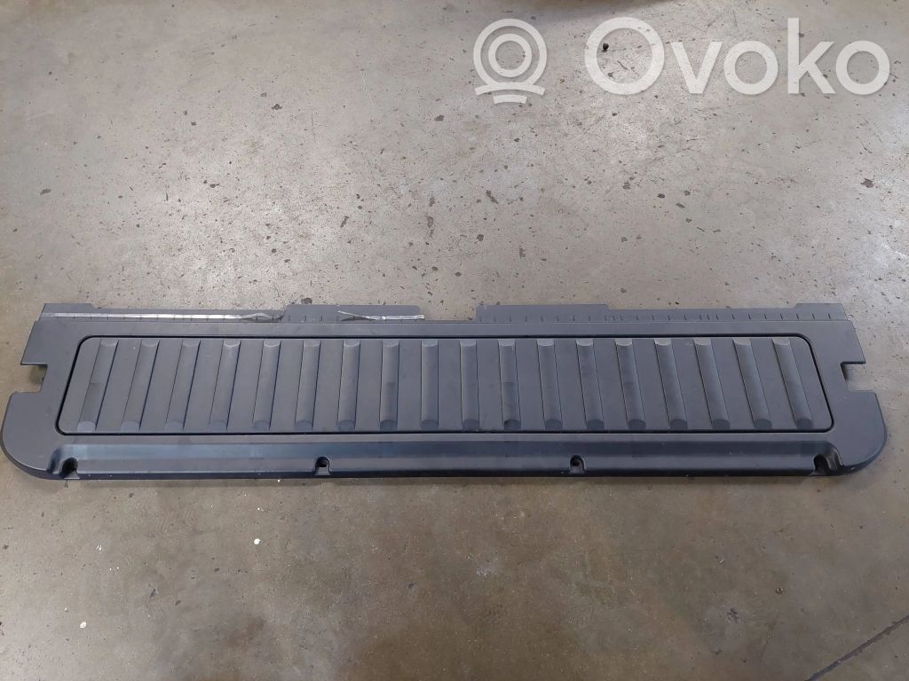 BMW X5 E53 Tailgate trim 
