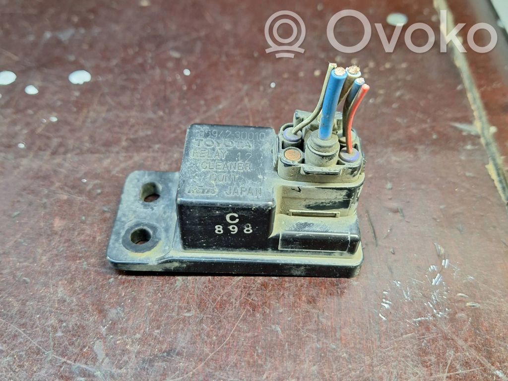Toyota Corolla Verso AR10 Light washer relay 