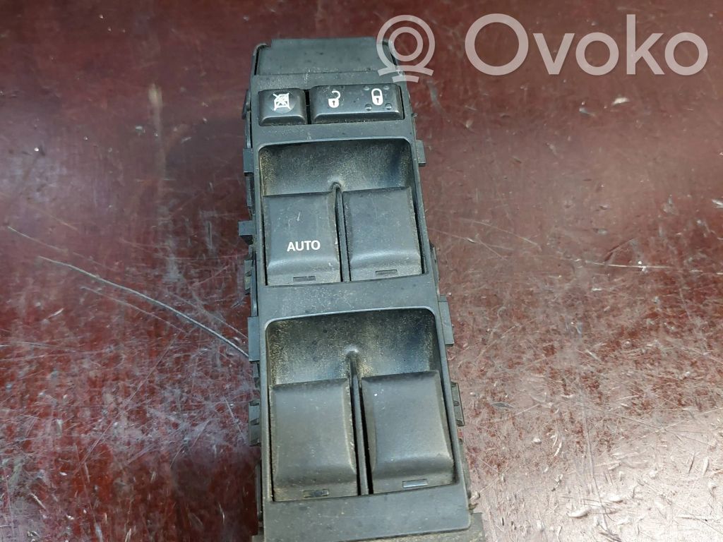 Dodge Caliber Electric window control switch 