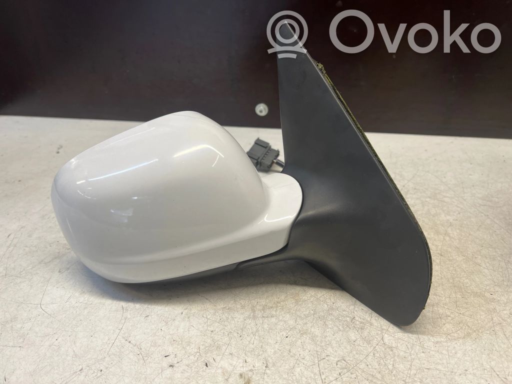 Volkswagen Bora Front door electric wing mirror 