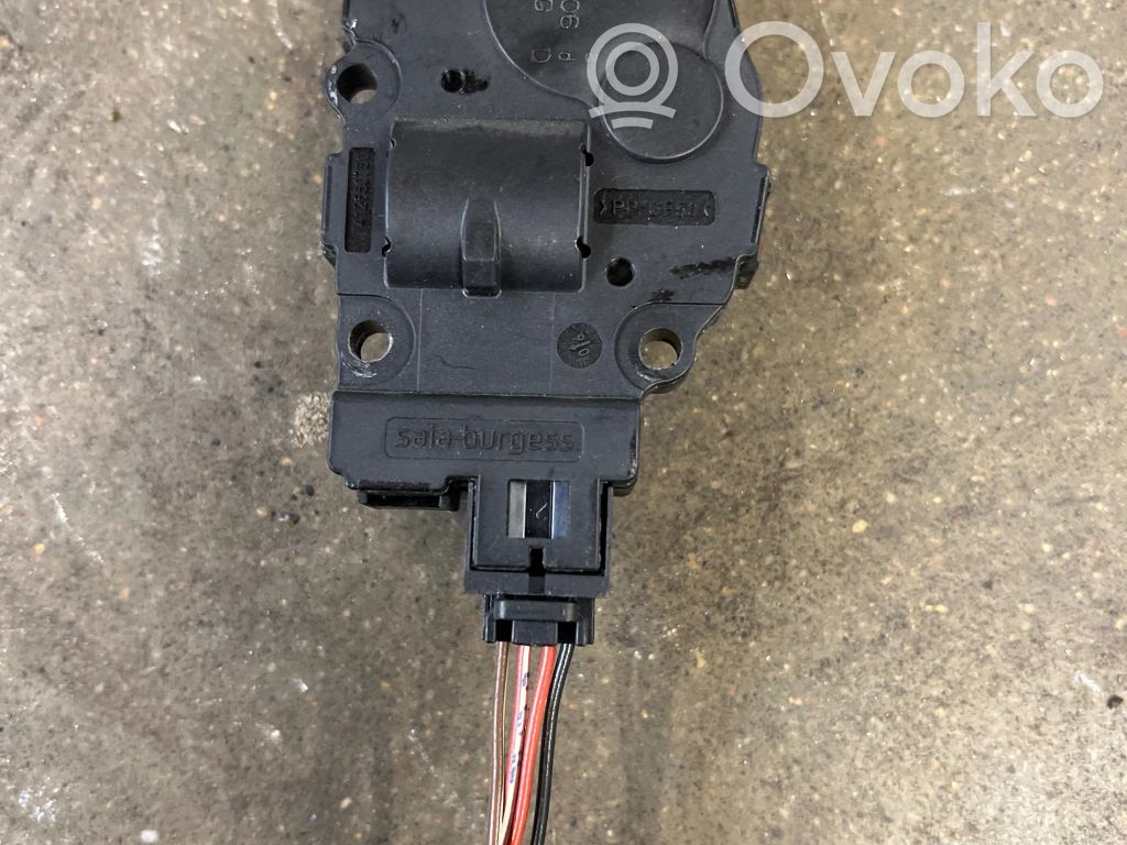 Mercedes-Benz R W251 Air flap motor/actuator 