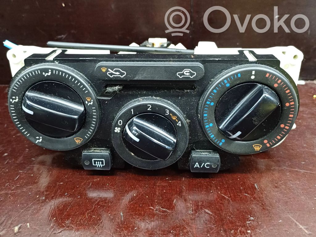 Nissan Note (E11) Climate control unit 