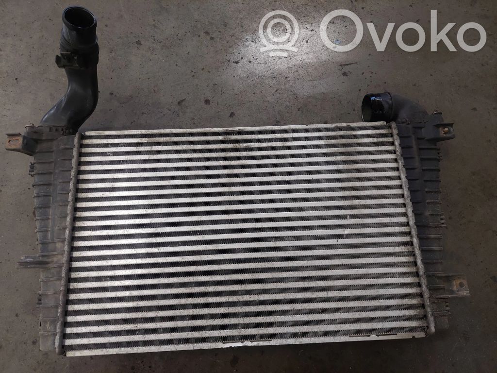 Opel Zafira B Chłodnica powietrza doładowującego / Intercooler 