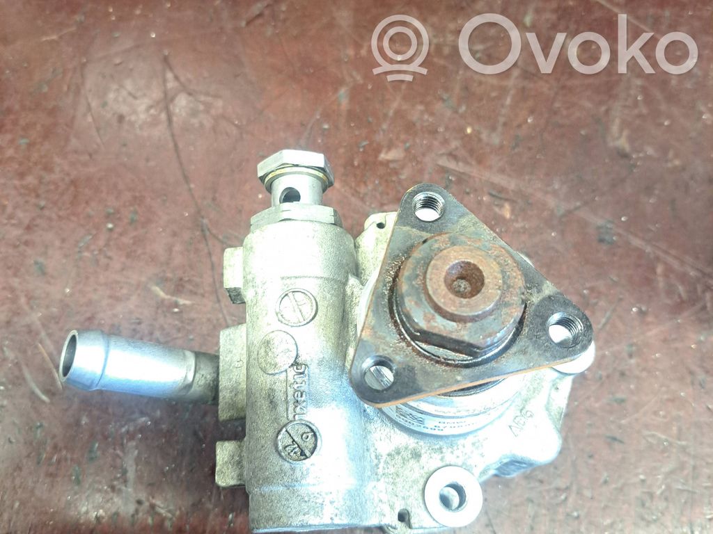 BMW X1 E84 Ohjaustehostimen pumppu 