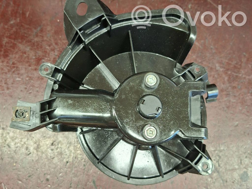 Fiat Punto Evo Mazā radiatora ventilators 